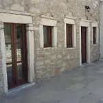 Дом отдыха Petrino House