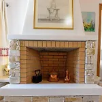 Дом отдыха Petrino House *