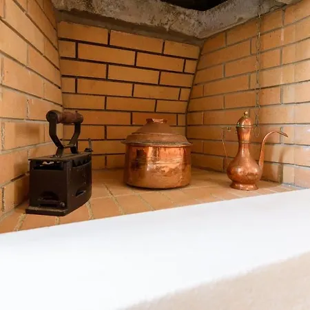 Petrino House Apérathos