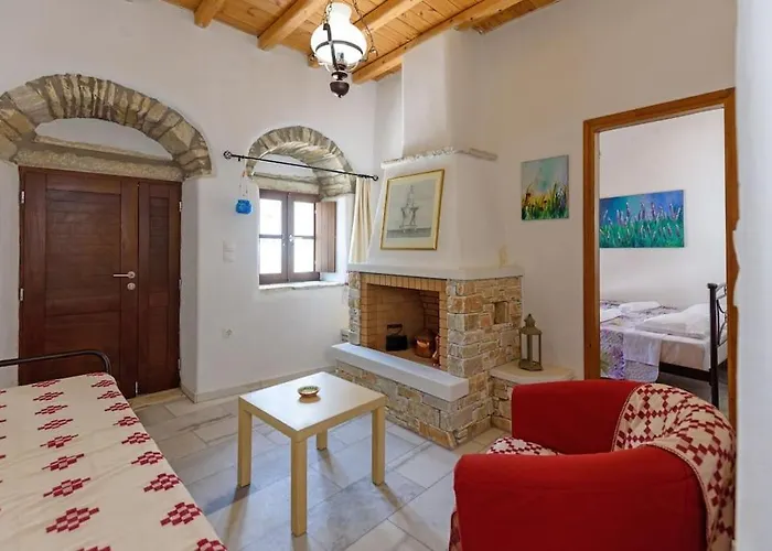 Petrino House * Apérathos