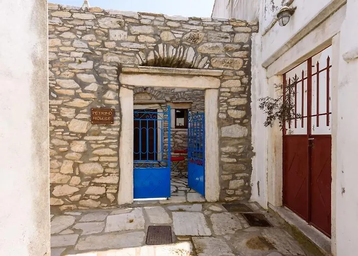 Petrino House * Apérathos