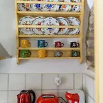 Petrino House * Aperathos