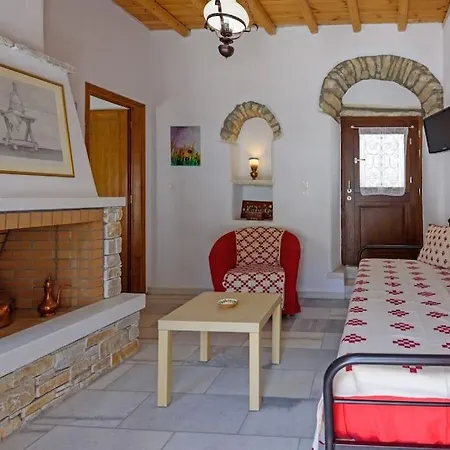 Petrino House Aperathos