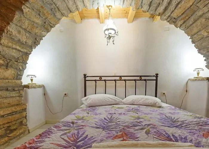 بيت للعطل Petrino House *