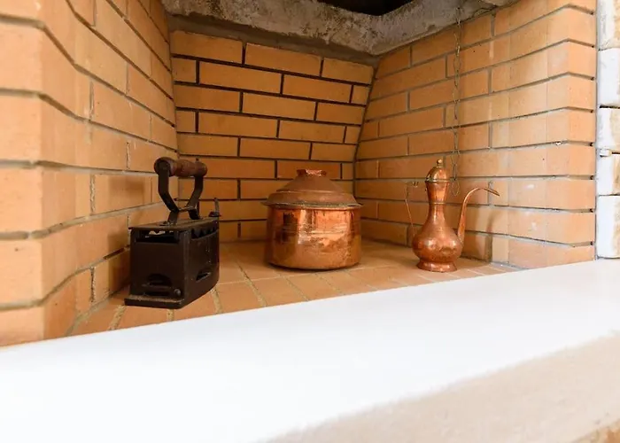 Petrino House Apérathos