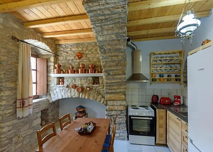 Petrino House بيت للعطل