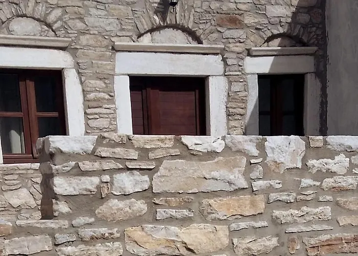 Petrino House بيت للعطل