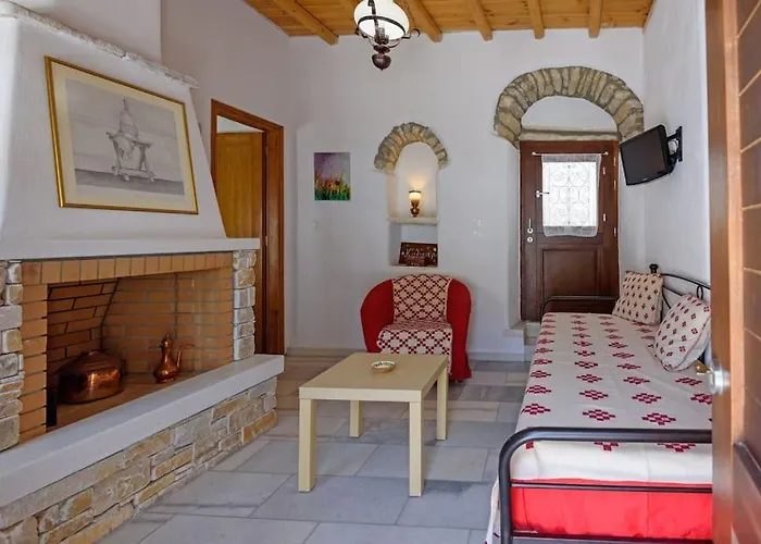 Petrino House Aperathos